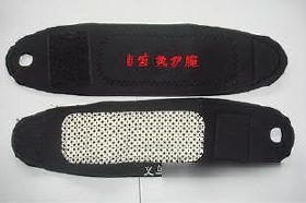 竹炭與托瑪琳自發(fā)熱護腕 健康運動與日常保健的價值之選